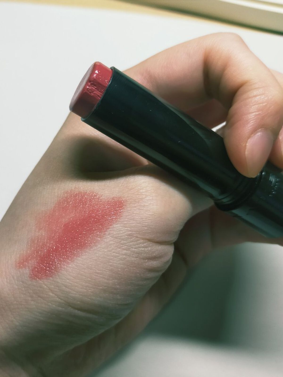 パーソナルリップクリーム 07 シアー血色感/KATE/リップクリームを使ったクチコミ（2枚目）