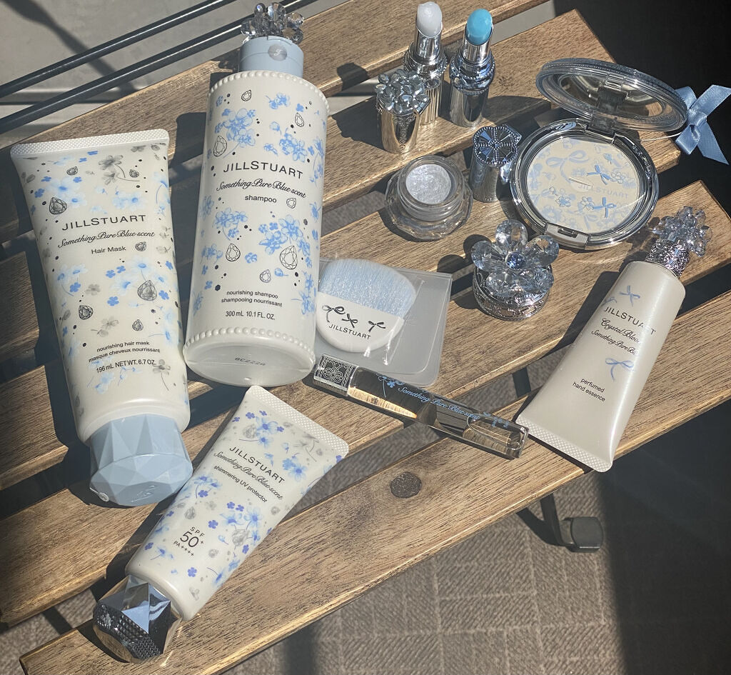 サムシングピュアブルー セント　マイリップス/JILL STUART/口紅を使ったクチコミ（3枚目）