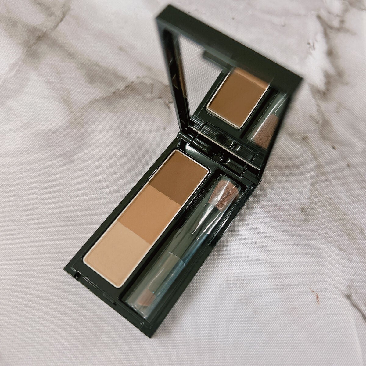 ケイト デザイニングアイブロウ3D/KATE/パウダーアイブロウを使ったクチコミ(1枚目)