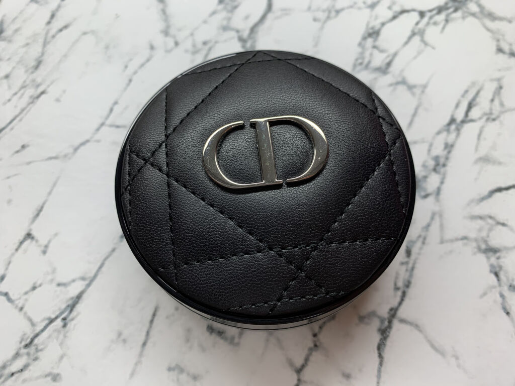 【旧】ディオールスキン フォーエヴァー クッション/Dior/クッションファンデーションを使ったクチコミ（2枚目）