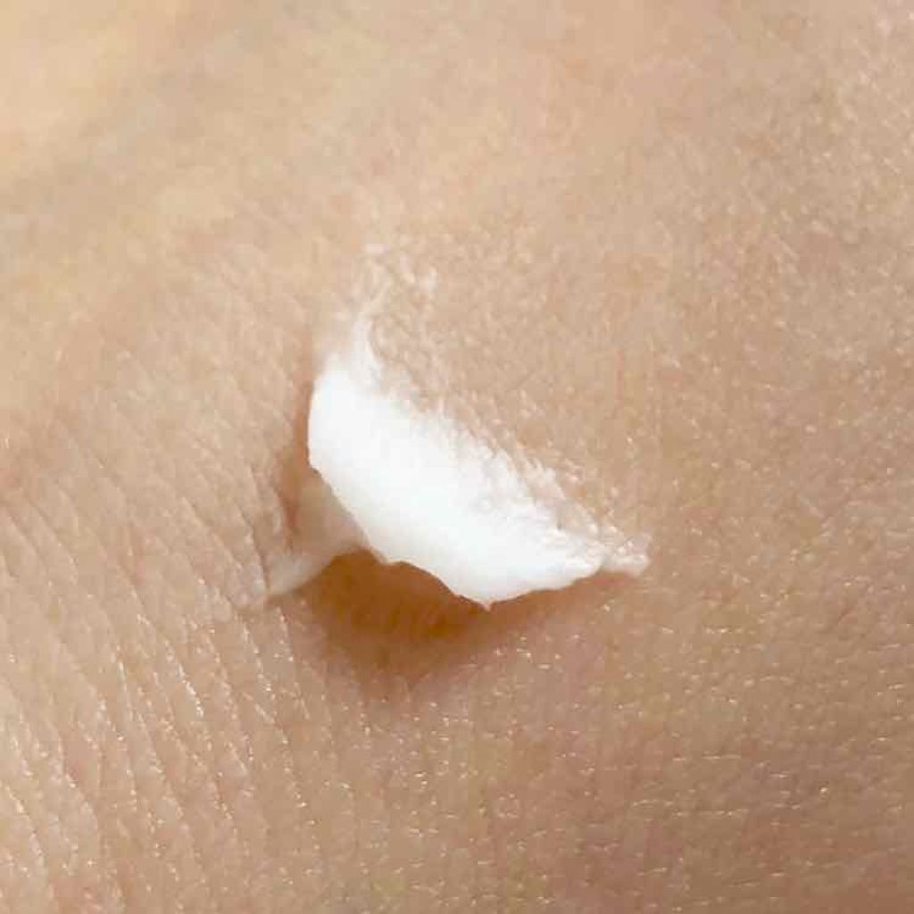 ホワイトスキンヴェール/四季/化粧下地を使ったクチコミ（2枚目）