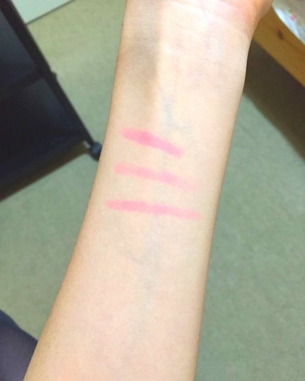 フライトリップ/ビーハニー/口紅を使ったクチコミ(3枚目)