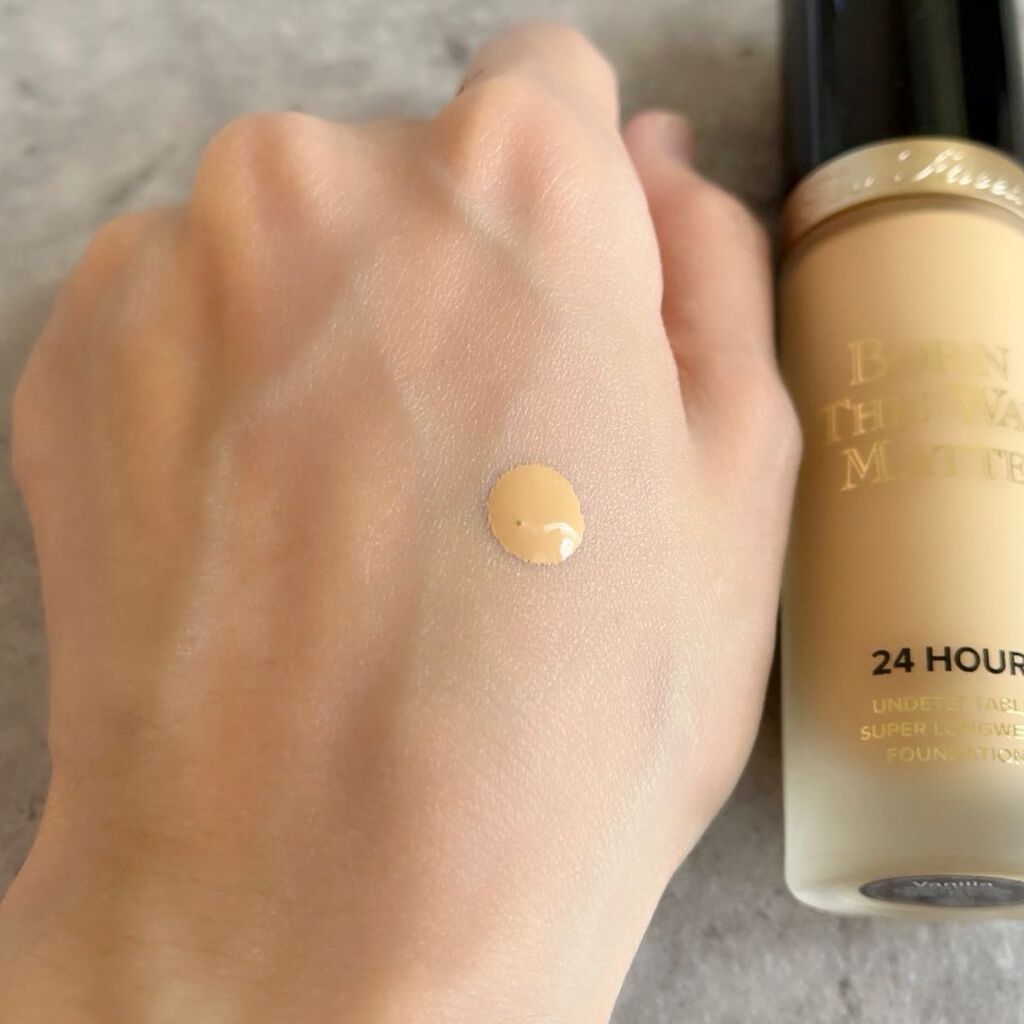 ボーン ディス ウェイ アンディテクタブル 24H マット ファンデーション/Too Faced/リキッドファンデーションを使ったクチコミ(2枚目)