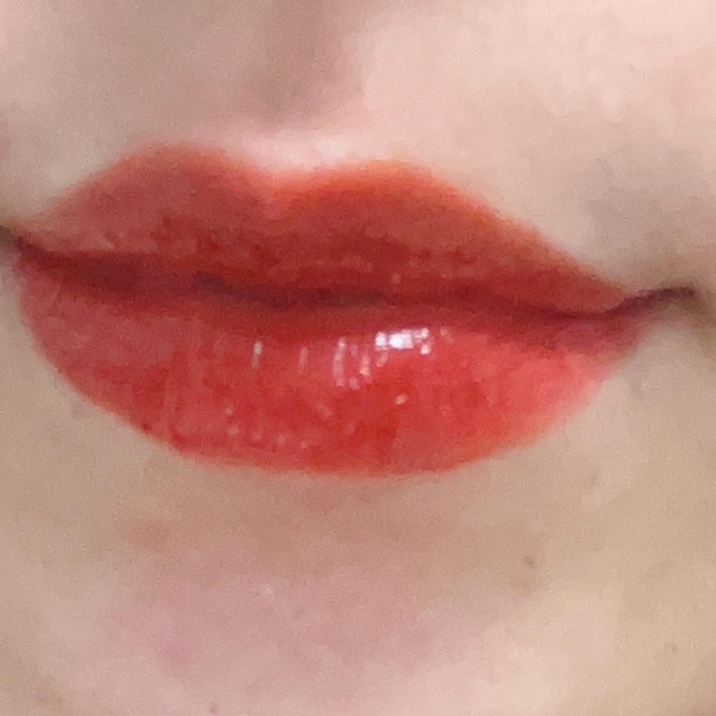 ジューシーラスティングティント/rom&nd/リップティントを使ったクチコミ（2枚目）