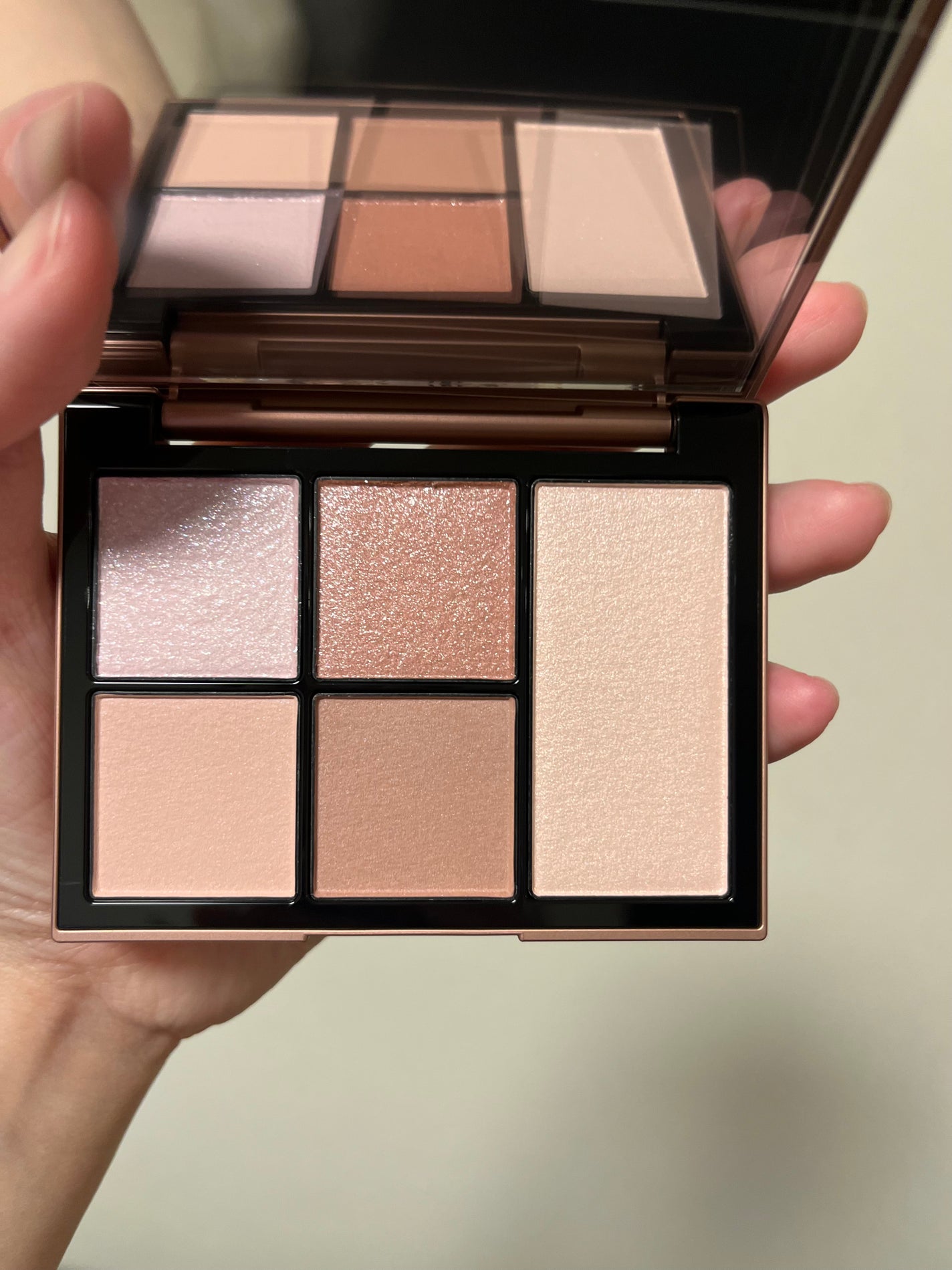 フェイス スタイリスト/SNIDEL BEAUTY/アイシャドウパレットを使ったクチコミ(2枚目)