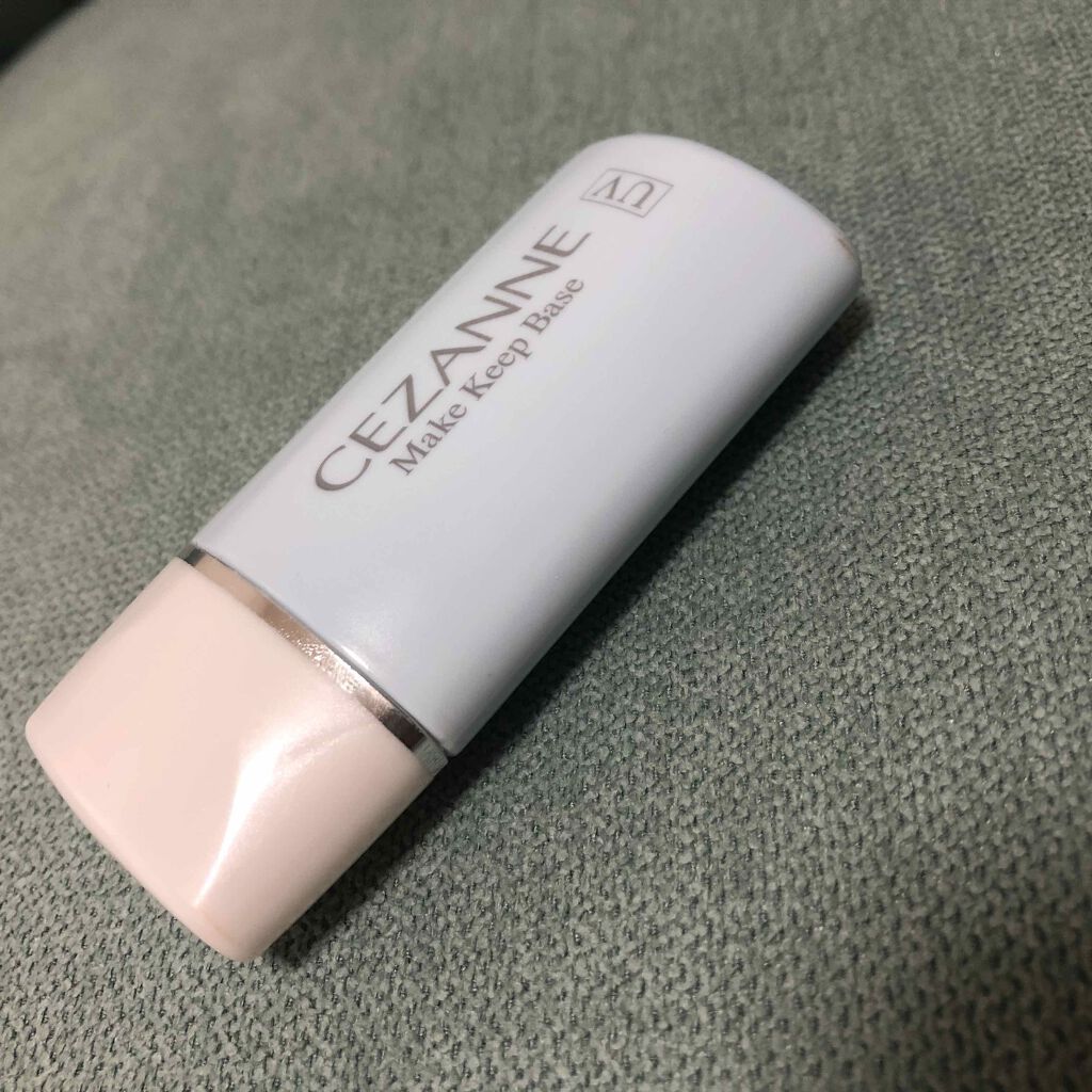 CEZANNE 皮脂テカリ防止下地  ライトブルー

Tゾーンとても脂性肌
頬や顎などは皮脂を抑えるタイプの下地をつかうとパキパキと乾燥が目立ってくる

という私の肌ですが、使ってみて

Tゾーン⇒崩れないとゆうことはないです。ただ、崩れた