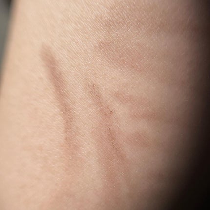 はる on LIPS 「フーミーの店舗限定のアイブロウパウダー新色エクルベージュ(..」(6枚目)