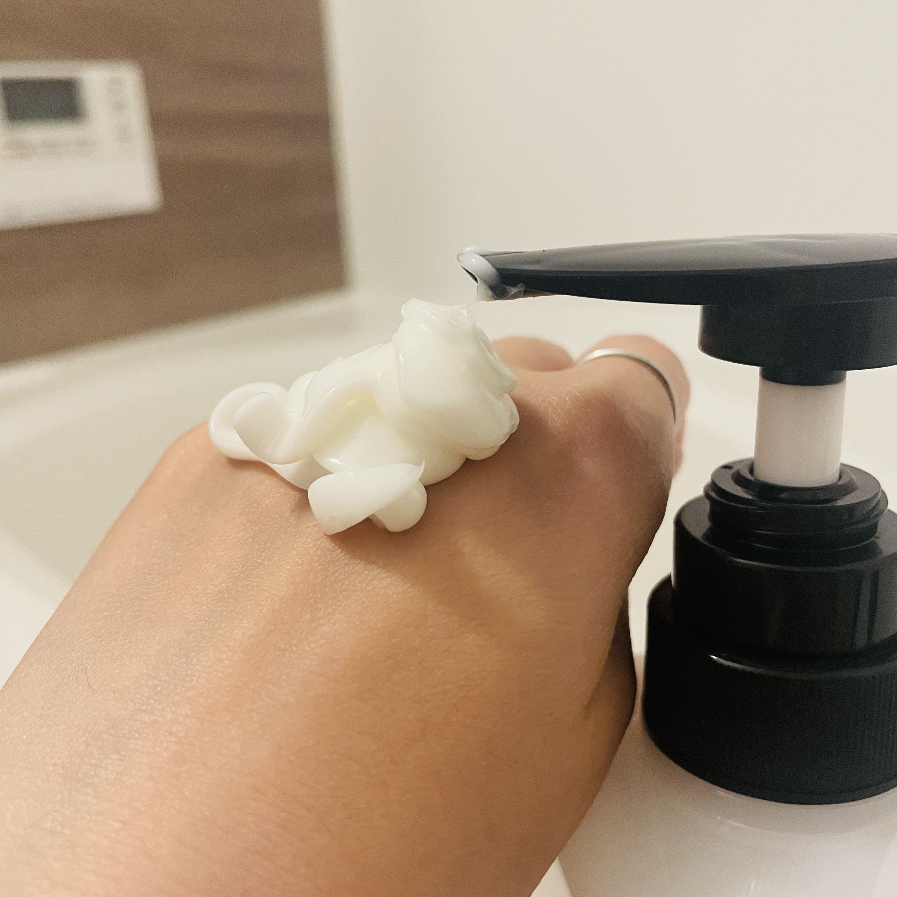 KAMIKA ベルガモットジャスミンの香り/KAMIKA/サロンシャンプーを使ったクチコミ（2枚目）