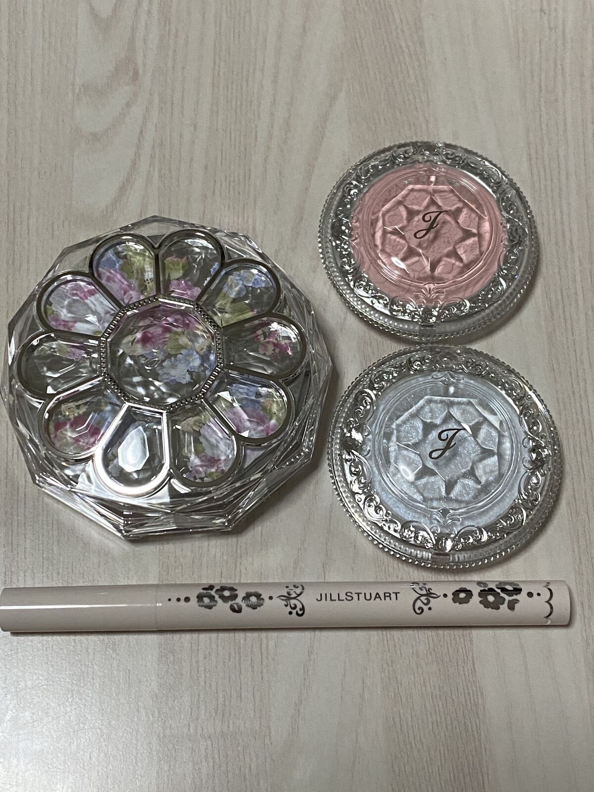 パステルシフォン ブラッシュ 01 marshmallow pink/JILL STUART/パウダーチークを使ったクチコミ（2枚目）