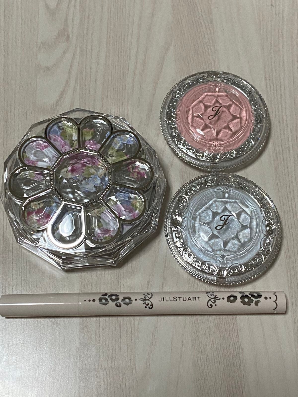 ジルスチュアート ブルームクチュール アイズ/JILL STUART/アイシャドウパレットを使ったクチコミ(2枚目)