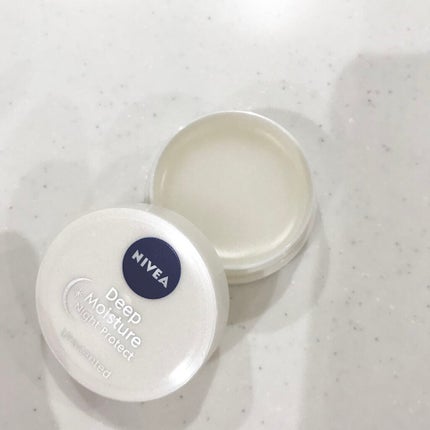 ディープモイスチャーナイトプロテクト 無香料/ニベア/リップマスクを使ったクチコミ(2枚目)