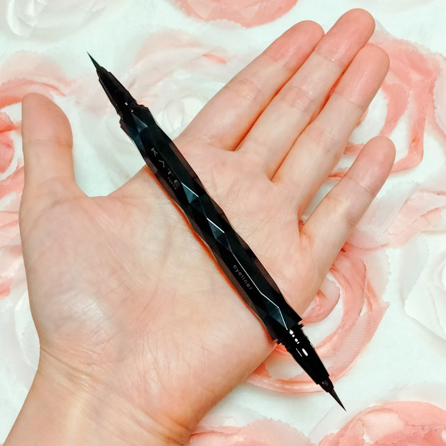 スーパーシャープライナーEX4.0/KATE/リキッドアイライナーを使ったクチコミ(4枚目)