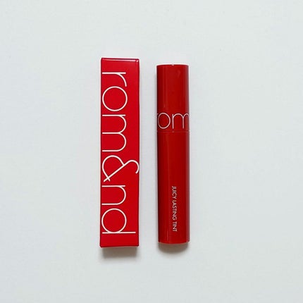 ジューシーラスティングティント/rom&nd/リップティントを使ったクチコミ(1枚目)