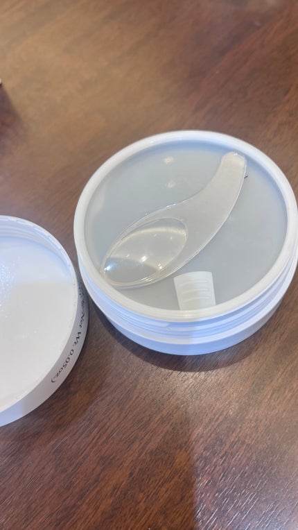 POOL DIVE EYE MASK (プールダイブ目元マスク)/Shangpree/アイケア・アイクリームを使ったクチコミ(2枚目)