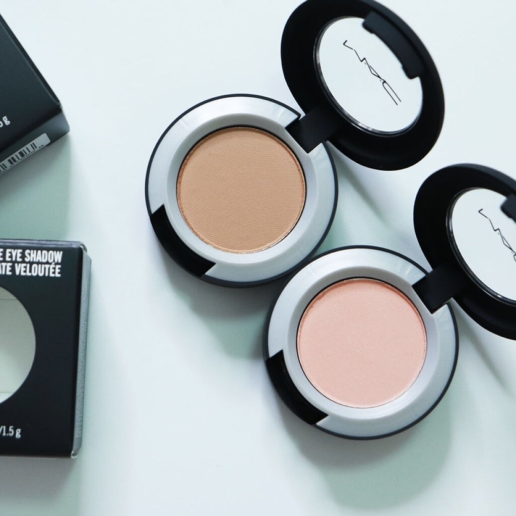 ダズルシャドウ エクストリーム イエス トゥ シークインズ/M・A・C/単色アイシャドウを使ったクチコミ（2枚目）