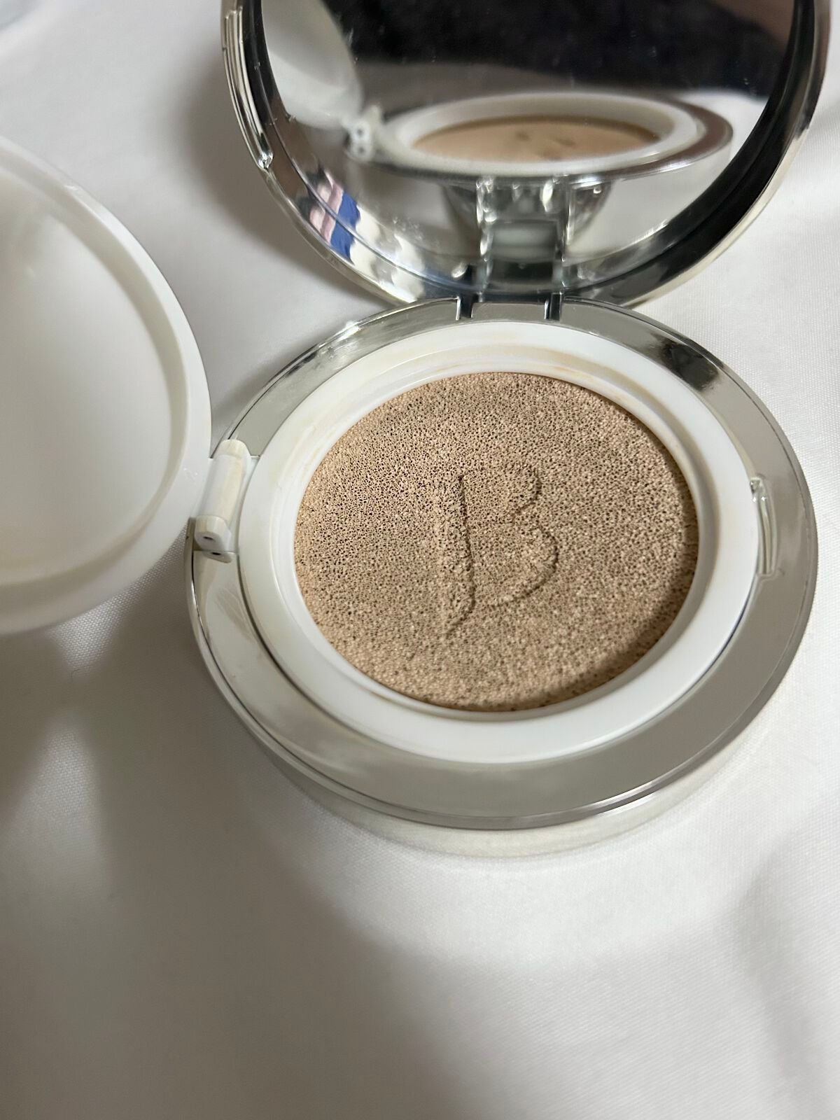 カバーリシャス アルティメット ホワイトクッション/BANILA CO/クッションファンデーションを使ったクチコミ(3枚目)