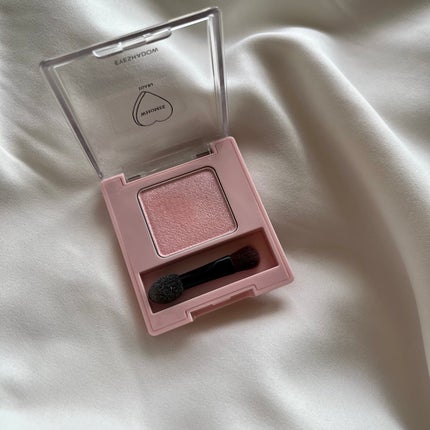 フーミー シングルラメシャドウ/WHOMEE/単色アイシャドウを使ったクチコミ(2枚目)