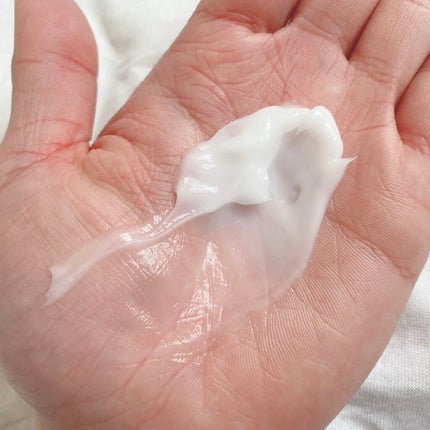 おとは on LIPS 「◾️タスキュアモイストシャンプー&トリートメント定価 各1,..」(5枚目)