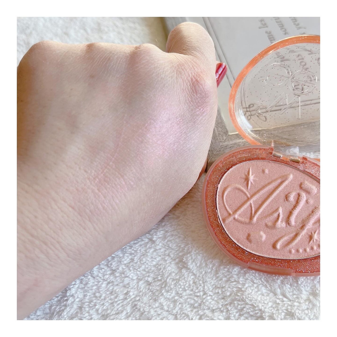 フィー グリッツストーンハイライター/fwee/パウダーハイライトを使ったクチコミ(3枚目)