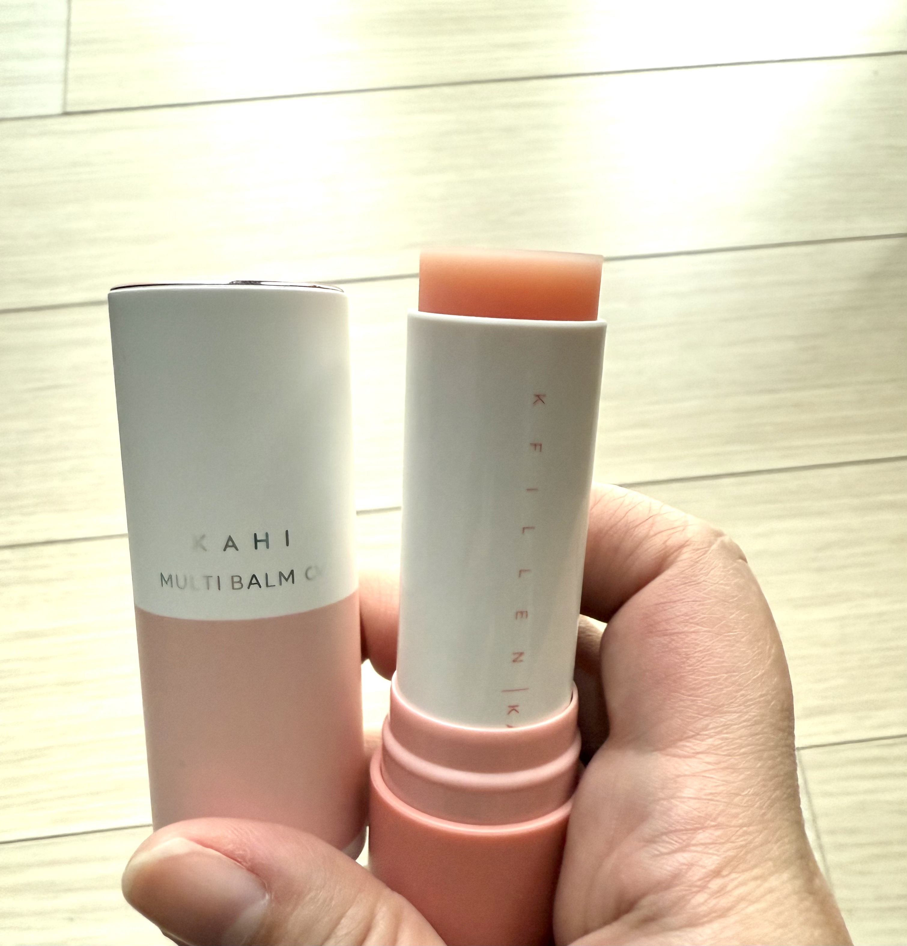 マルチバームCV/KAHI/フェイスバームを使ったクチコミ（2枚目）