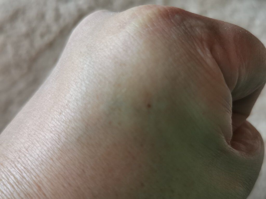 インファリブル ラスティング プライマー /ロレアル パリ/化粧下地を使ったクチコミ（3枚目）