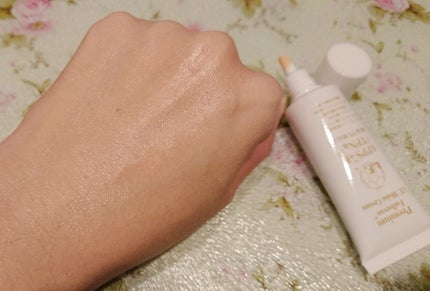 フラーレンCCモイストクリーム/BEAUTY MALL/CCクリームを使ったクチコミ(4枚目)