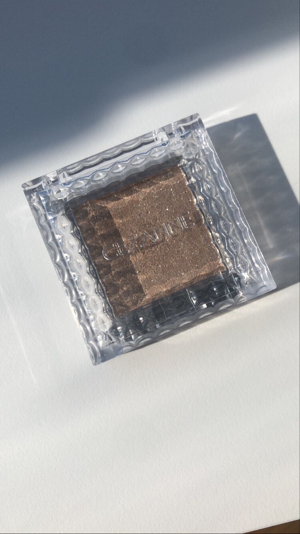 シングルカラーアイシャドウ/CEZANNE/単色アイシャドウを使ったクチコミ（1枚目）