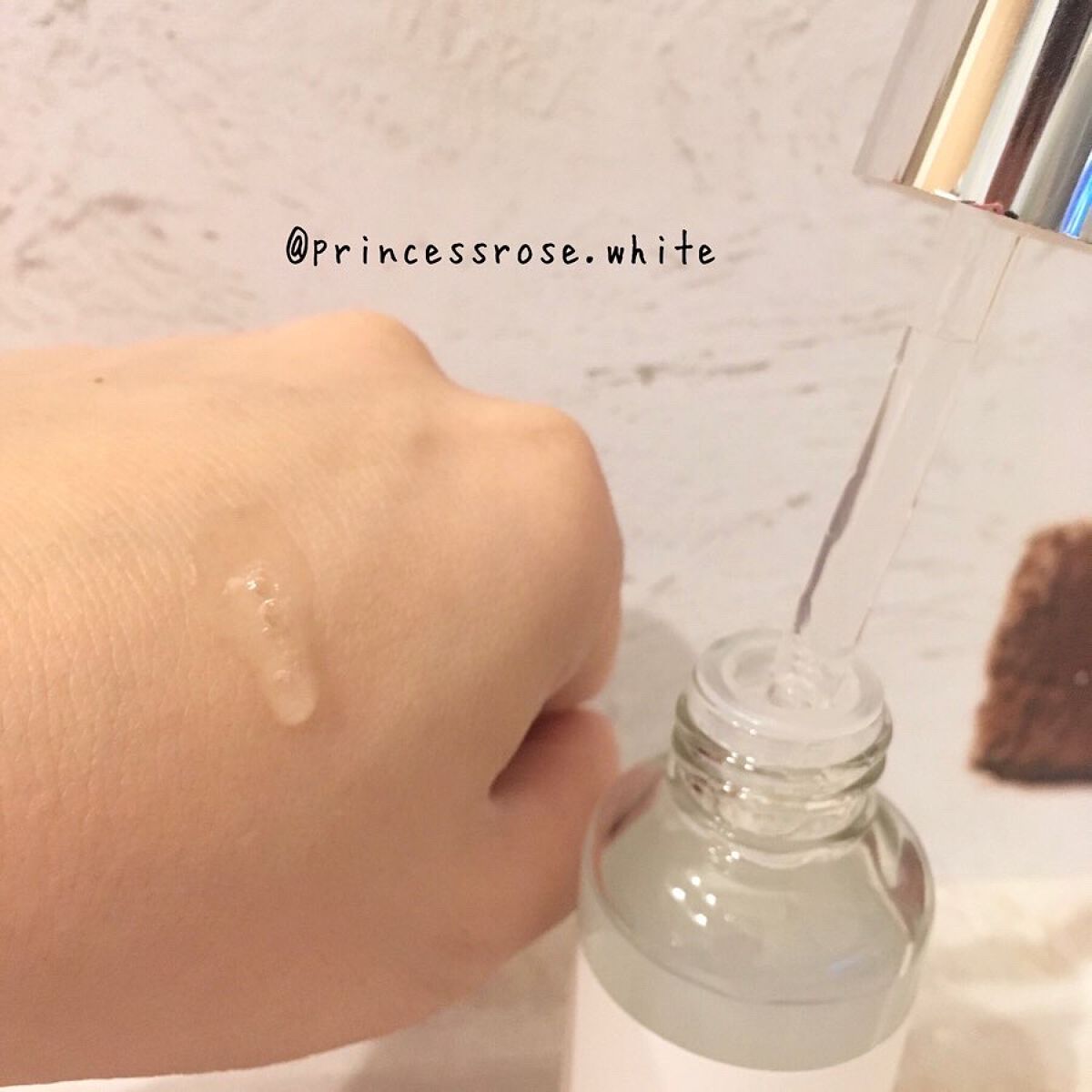 ヒアルロンショットライトアンプル/AMPLE:N/美容液を使ったクチコミ(3枚目)