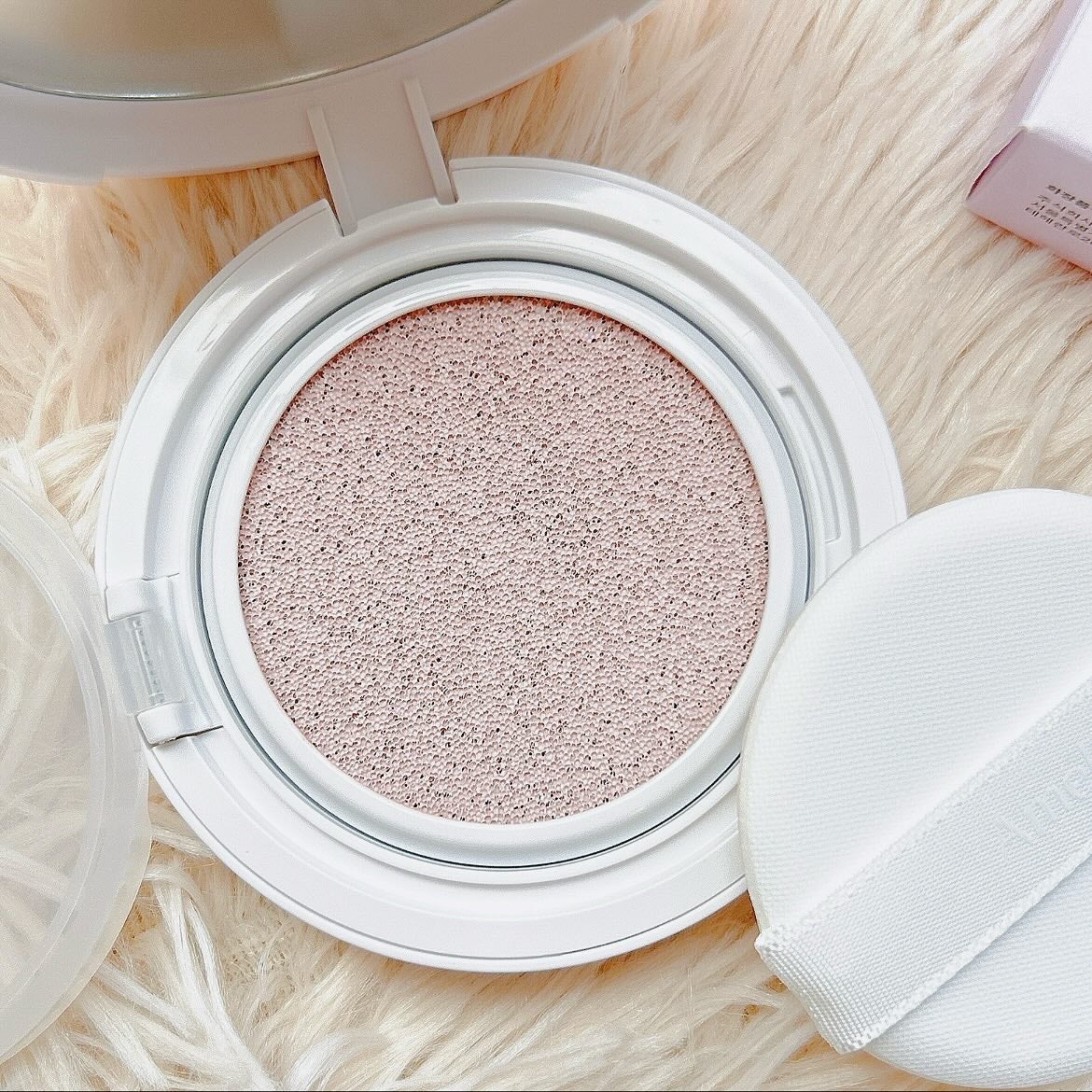 コンプリメントシリーズクッション 紫色(ボラ)/Ameli/クッションファンデーションを使ったクチコミ(3枚目)