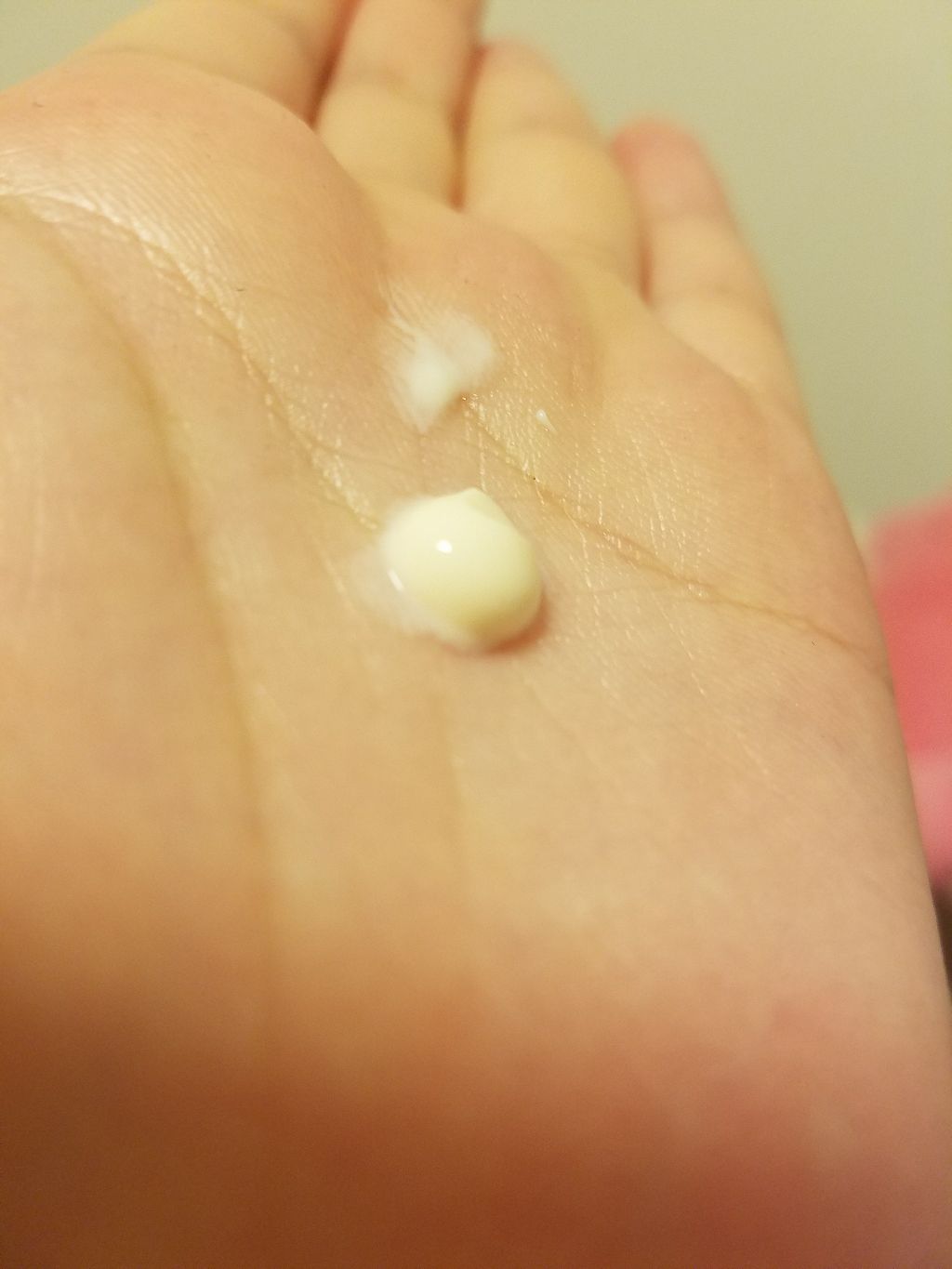 ハンドクリーム クレームブリュレ/ローラ メルシエ/ハンドクリームを使ったクチコミ（2枚目）