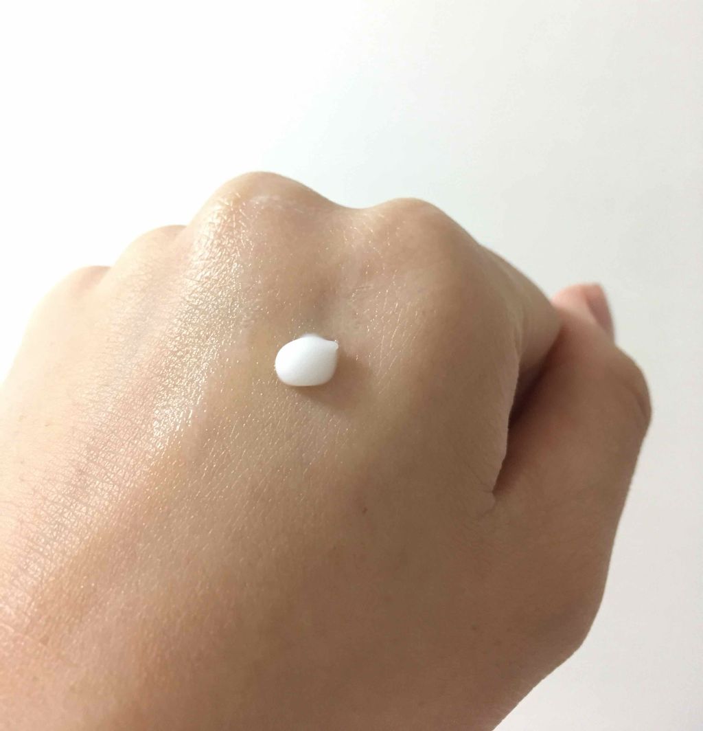 ニベアソフト スキンケアクリーム/ニベア/ボディクリームを使ったクチコミ（2枚目）