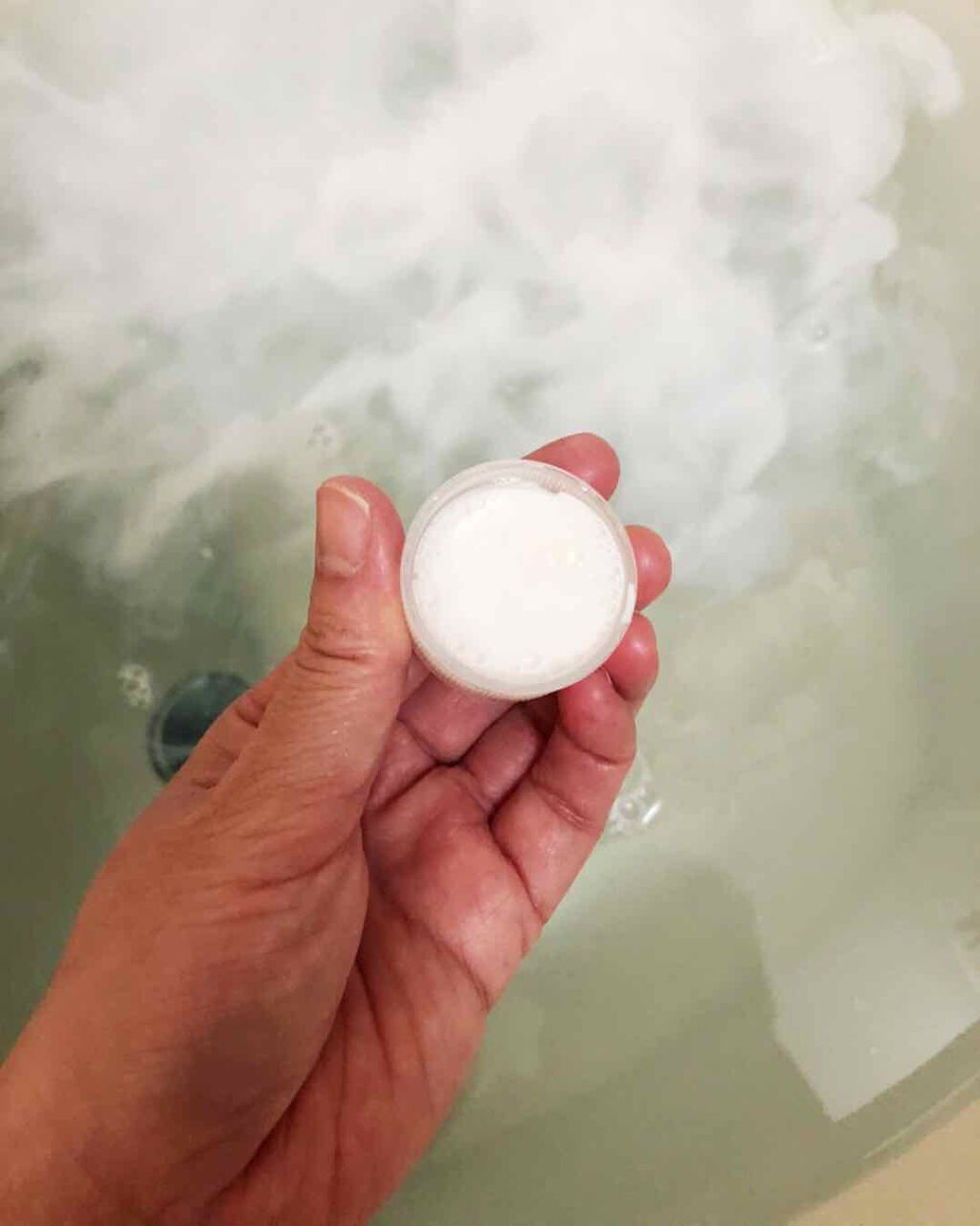 como 薬用バスミルク/コモエース/入浴剤を使ったクチコミ（3枚目）