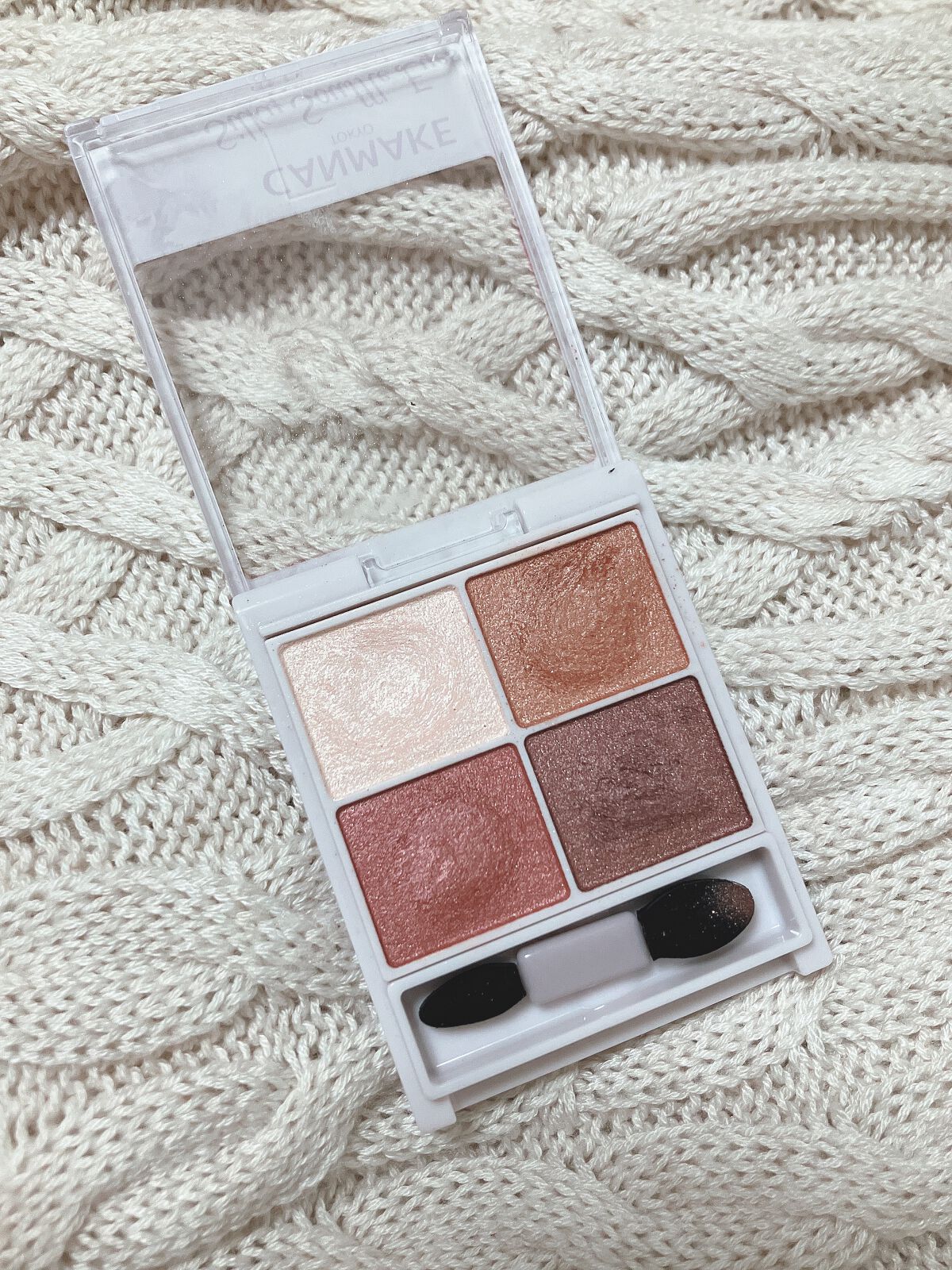 シルキースフレアイズ/キャンメイク/アイシャドウパレットを使ったクチコミ(2枚目)