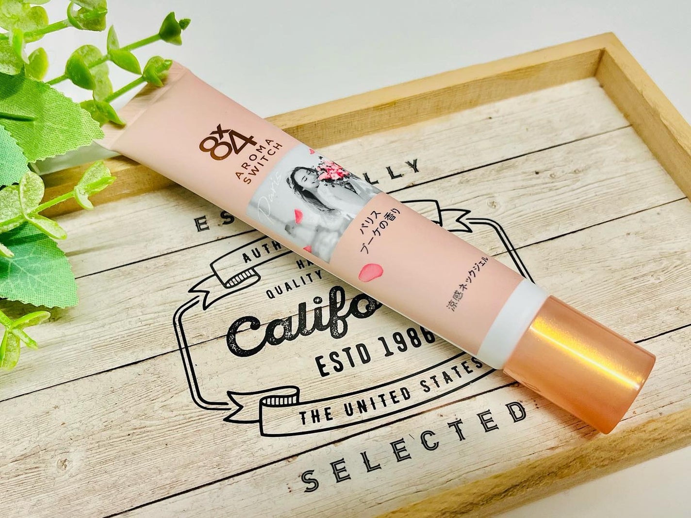 8x4 アロマスイッチ 涼感ネックジェル パリスブーケの香り/8x4/デオドラント・制汗剤を使ったクチコミ(5枚目)