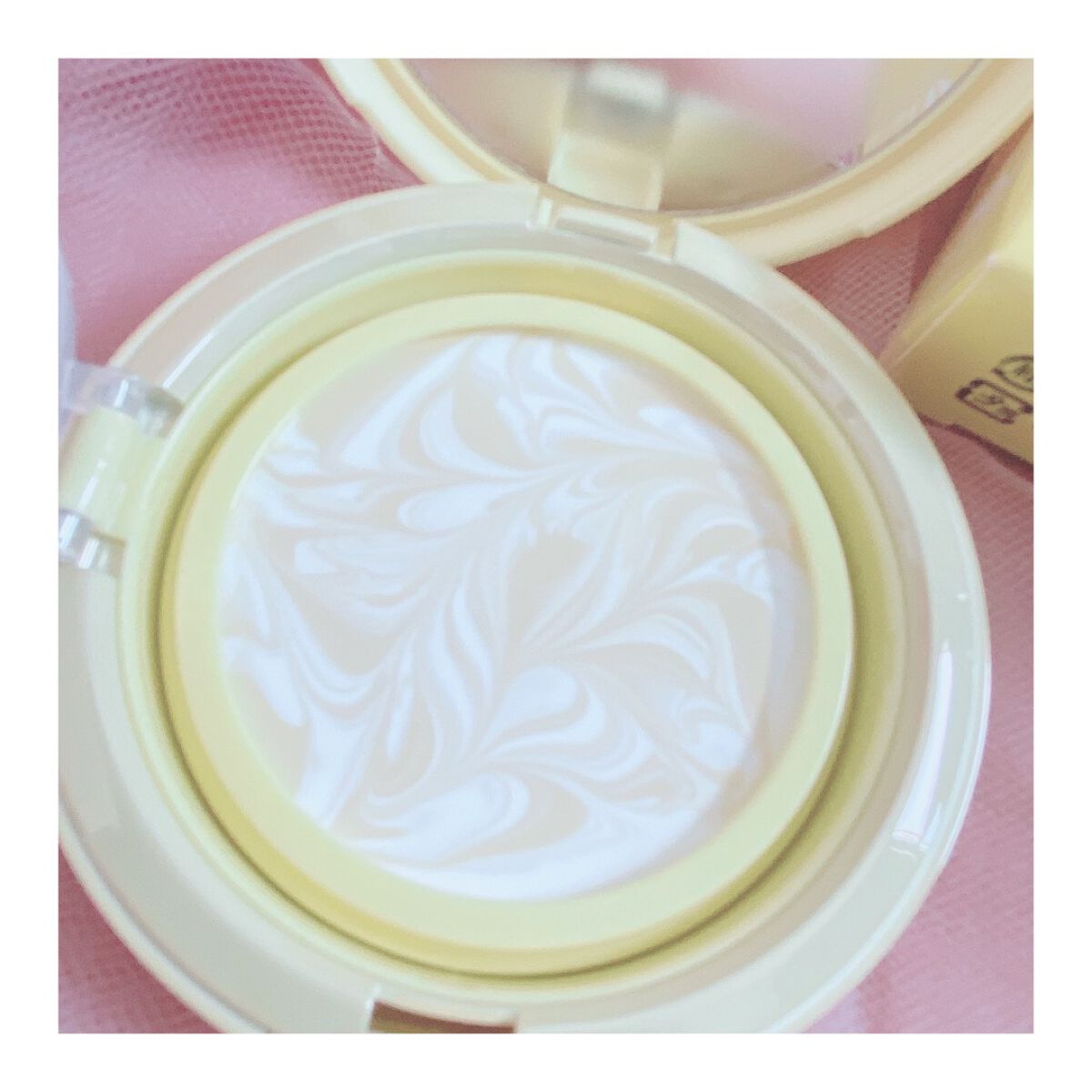 ジューシーパン スキンケアプライマー/A’pieu/化粧下地を使ったクチコミ(2枚目)