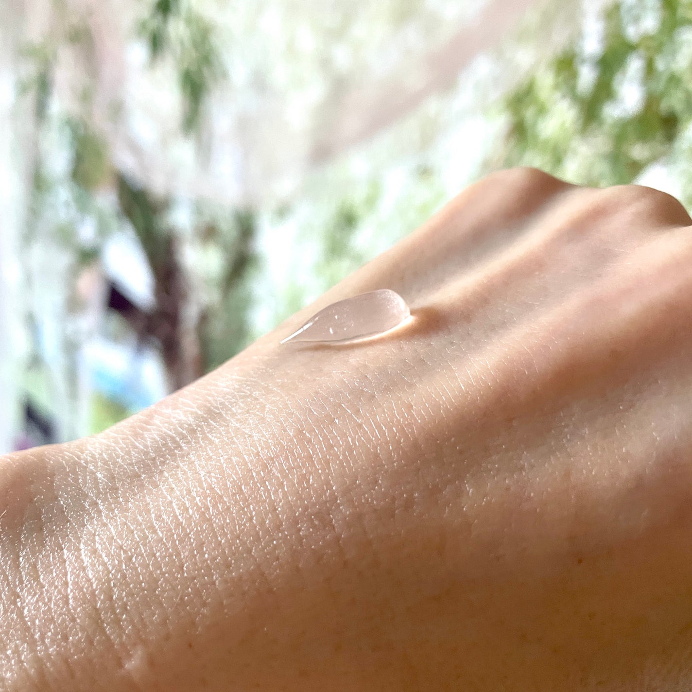 Shiho Arai on LIPS 「mythm マルチユースヘアオイル ディープモイスト青山テルマ..」(3枚目)