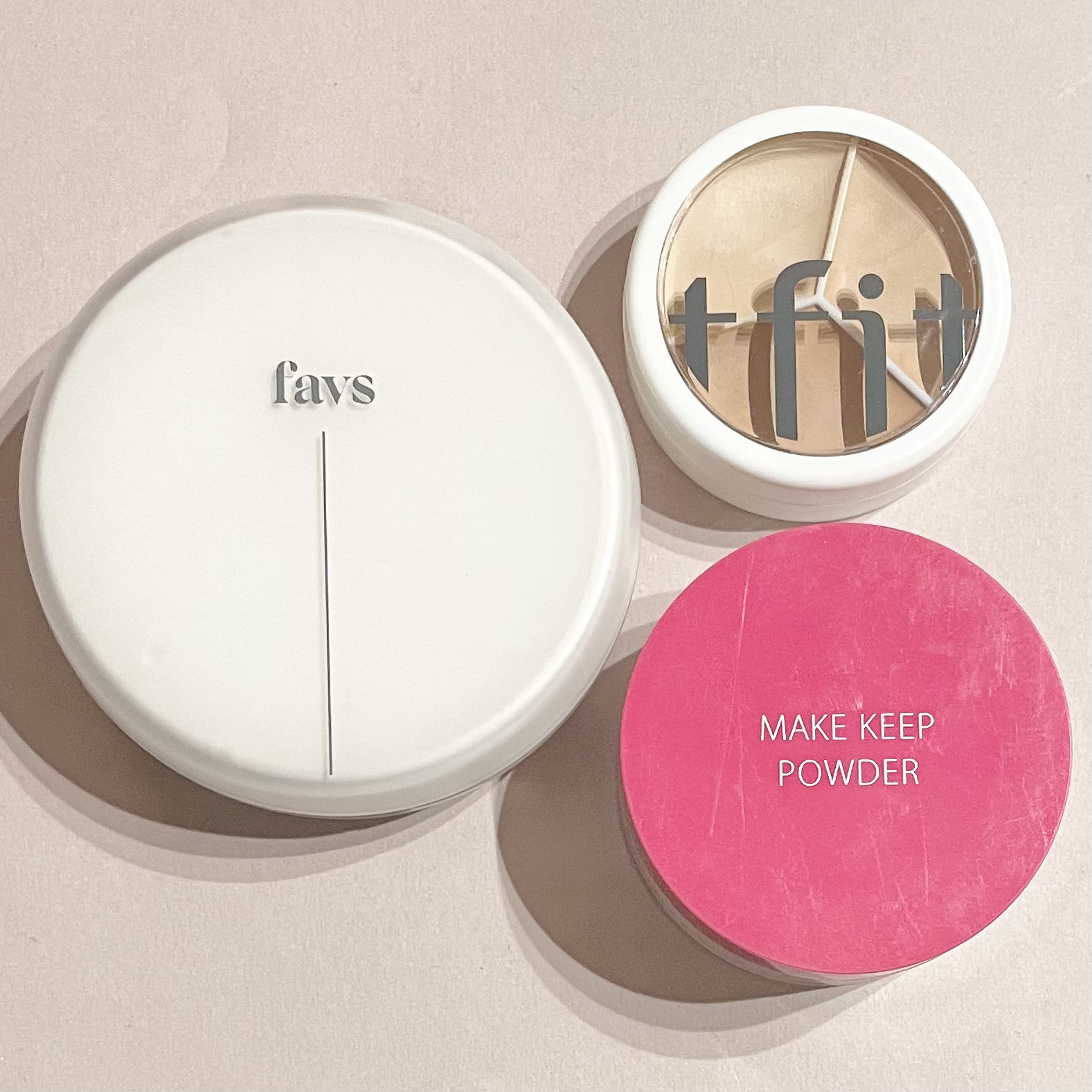 カーミンググロウアップクッションファンデーション/favs/リキッドファンデーションを使ったクチコミ（2枚目）