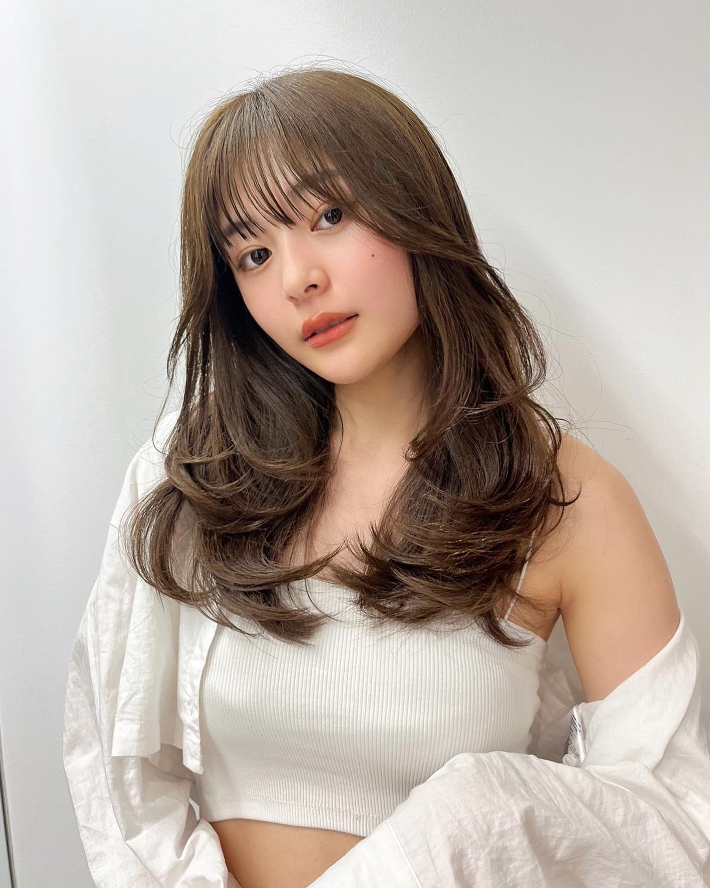 HARUNA on LIPS 「.風になびく素敵なレイヤーたっぷりカット✨✨✨✨..#レイヤー..」(1枚目)