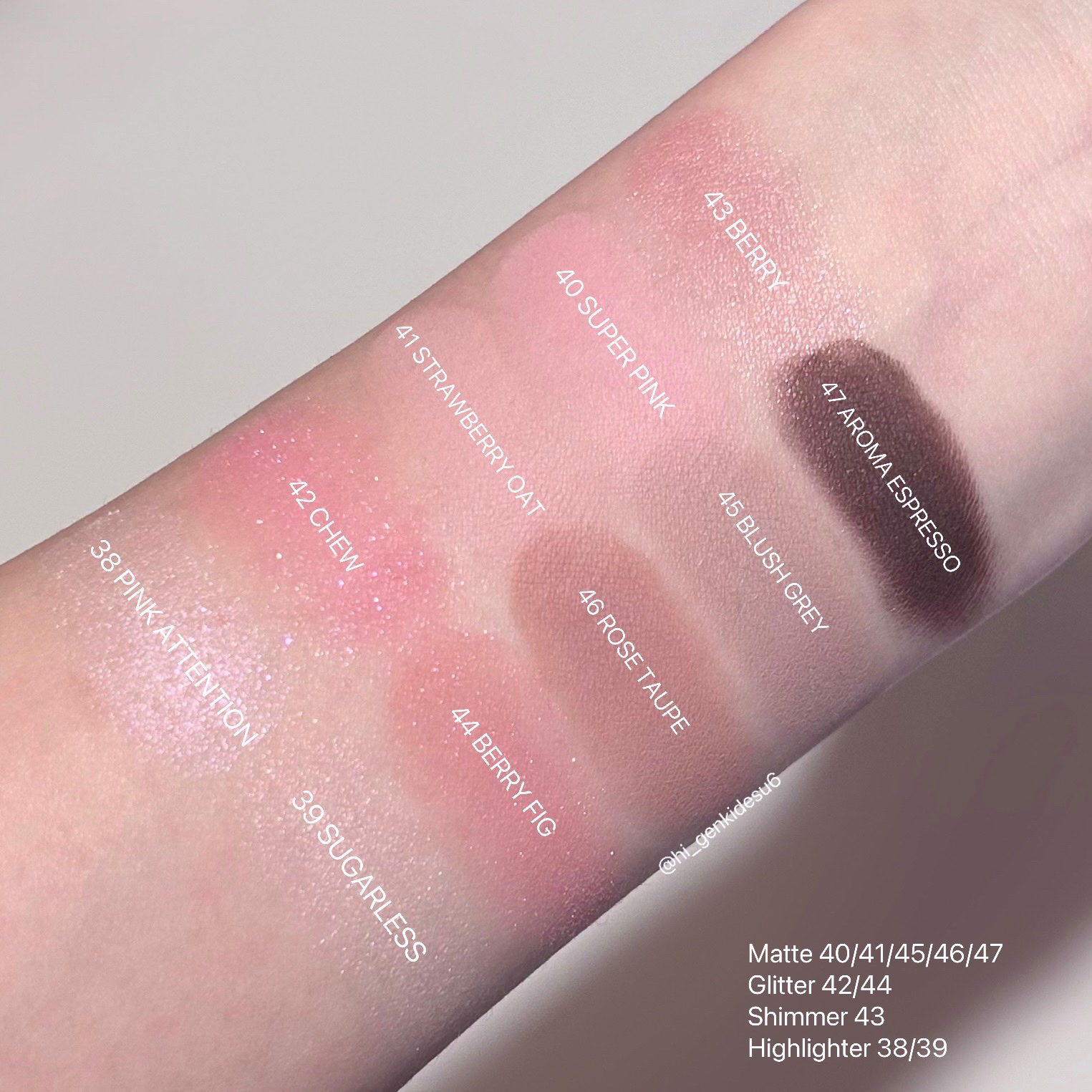 マイフェイブピースアイシャドウ/HOLIKA HOLIKA/単色アイシャドウを使ったクチコミ（3枚目）