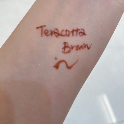 スキルレスライナー/LUMIURGLAS/リキッドアイライナーを使ったクチコミ(2枚目)