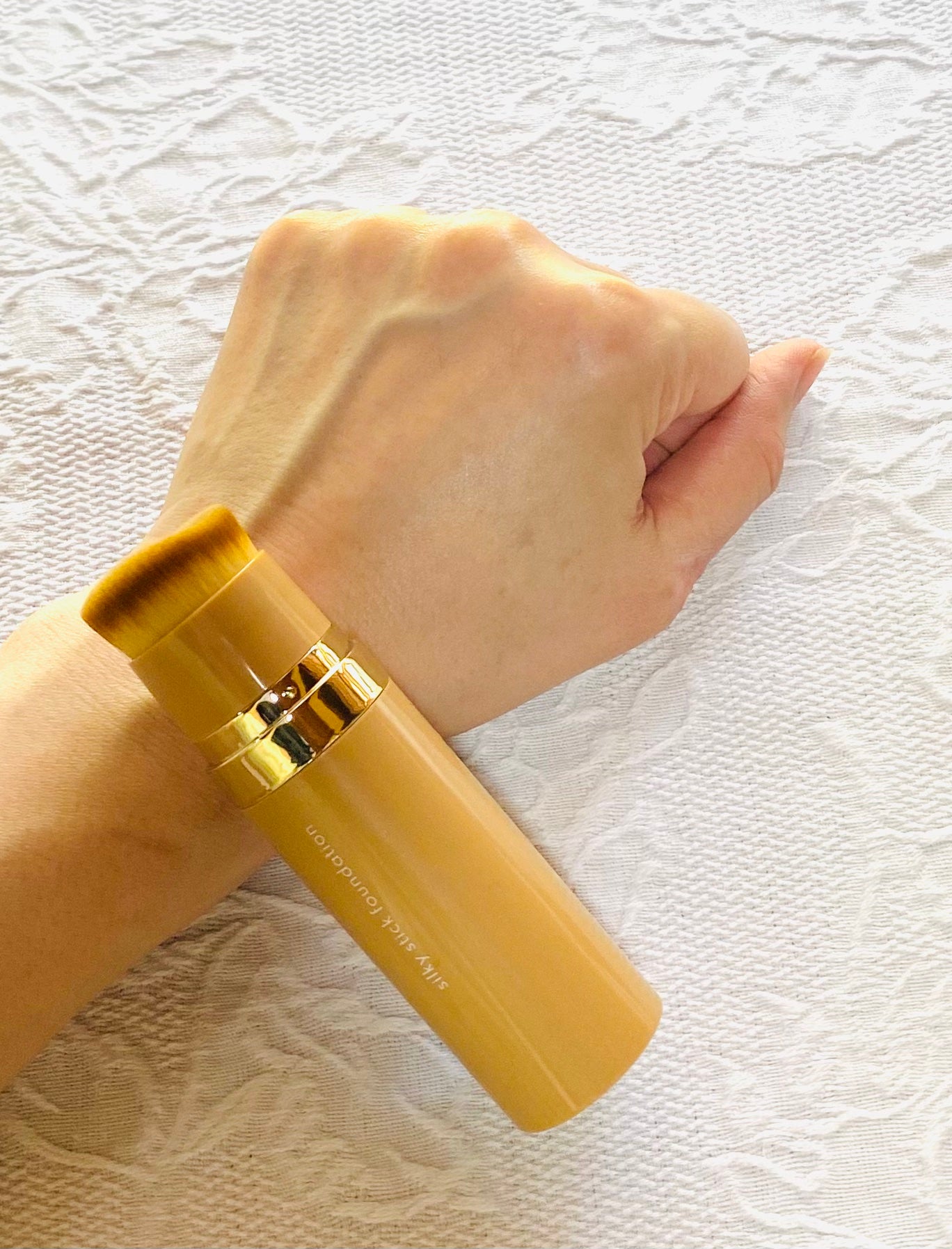 シルキースティックファンデーション/KAMIKA/その他ファンデーションを使ったクチコミ(6枚目)