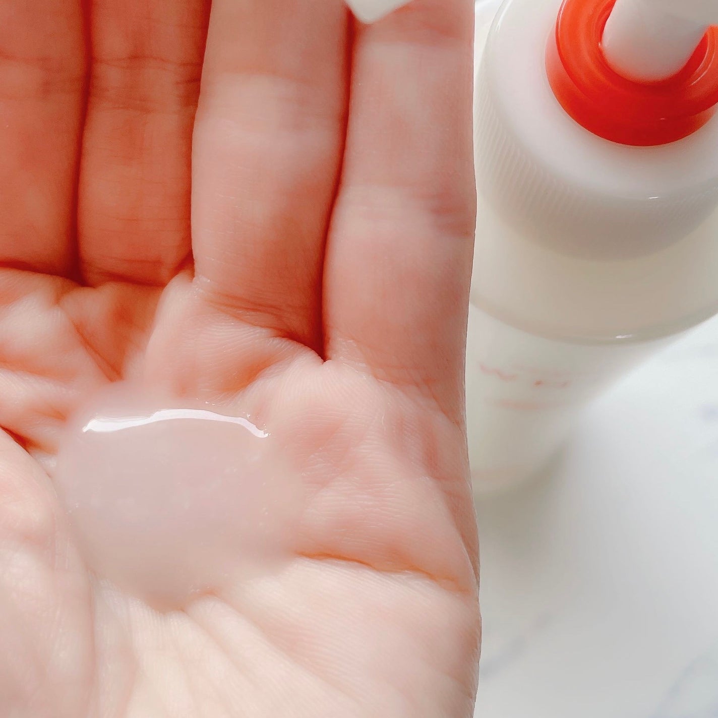 モイスチュアマイルドホワイトリンクルケア パーフェクトエッセンス/モイスチュアマイルド ホワイト/オールインワン化粧品を使ったクチコミ(5枚目)