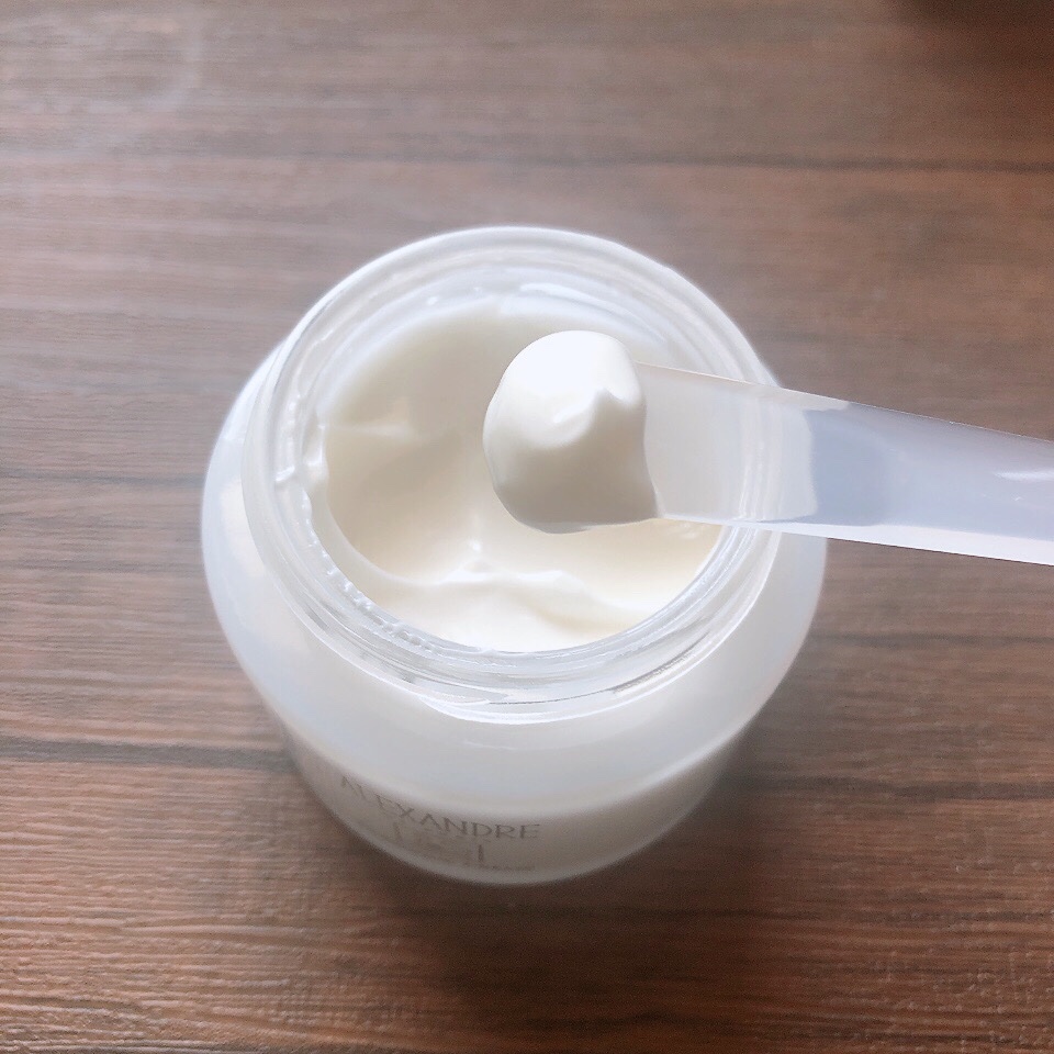 ピュリフィーク クレーム/アレクサンドル ドゥ パリ/フェイスクリームを使ったクチコミ（3枚目）