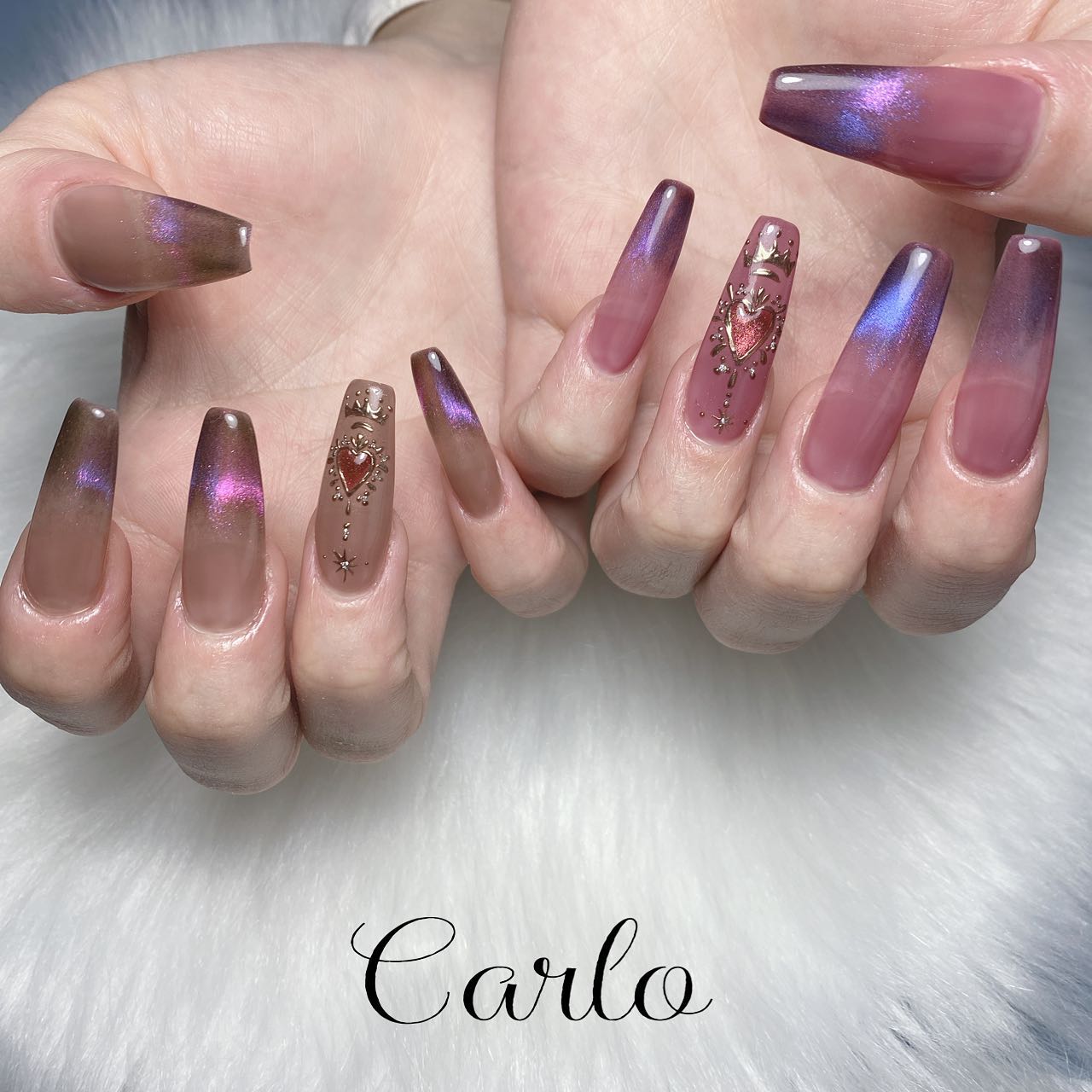 YUKA on LIPS 「【マグネットネイル】所沢市ネイルサロン|Carlo.最近人気の..」(1枚目)