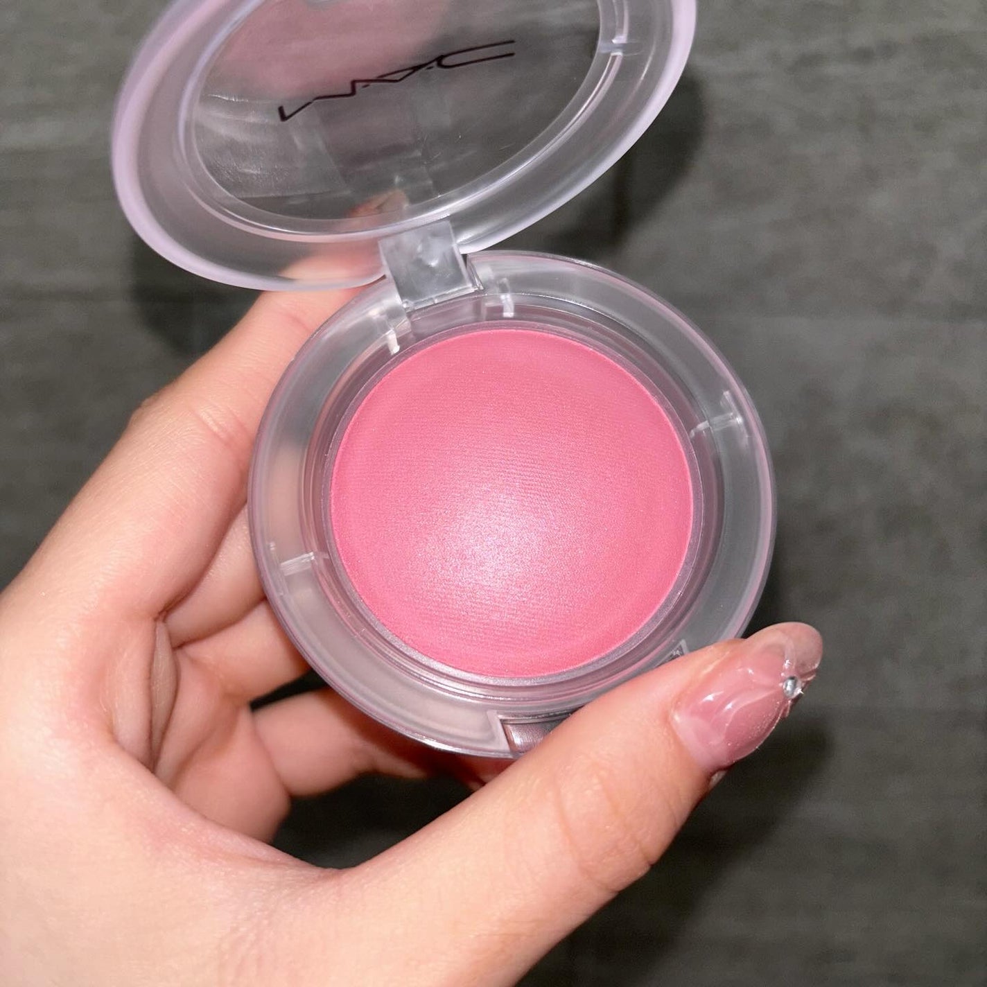 グロー プレイ ブラッシュ/M・A・C/ジェル・クリームチークを使ったクチコミ(3枚目)