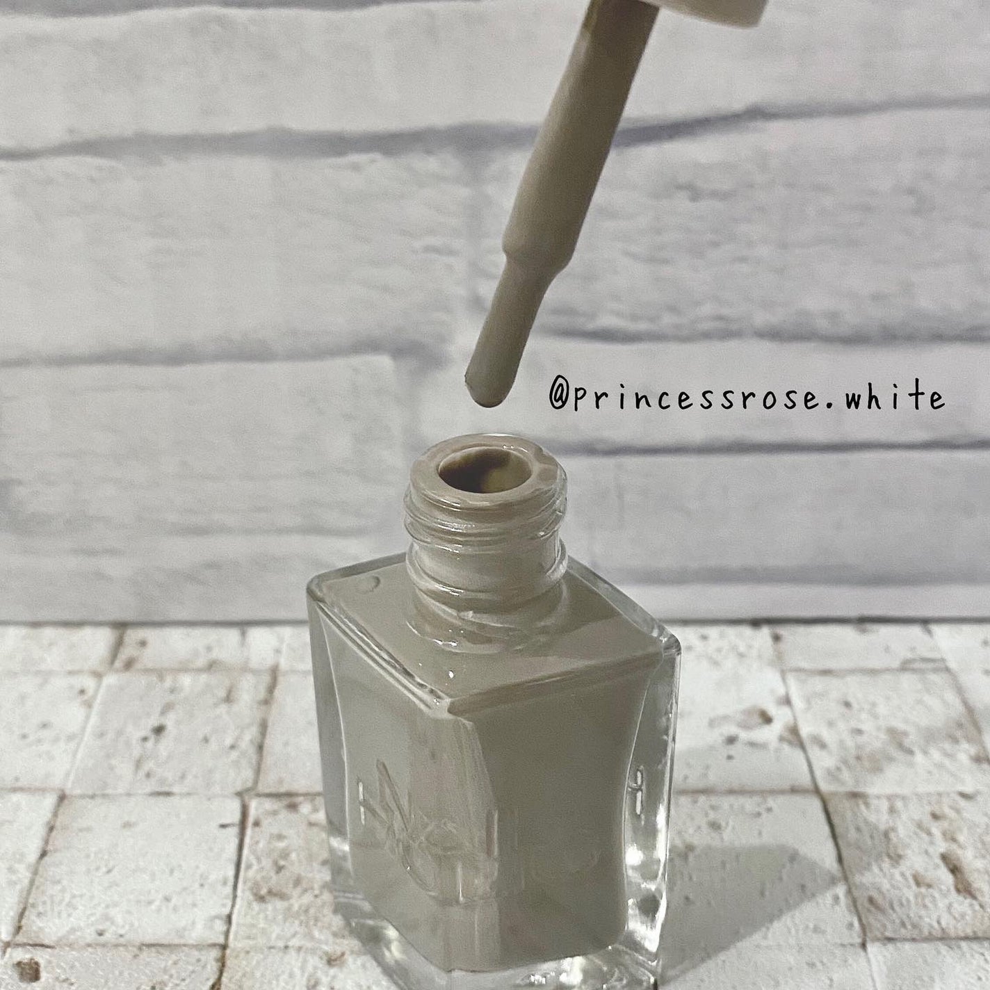 ネイルホリック 24_7/ネイルホリック/マニキュアを使ったクチコミ(3枚目)