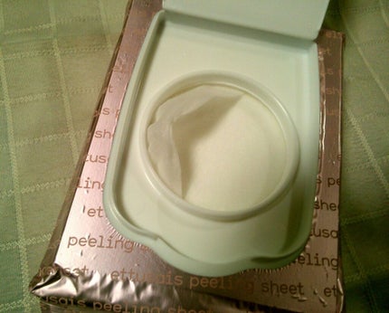 ふきとりピーリングシート しっとり/ettusais/ピーリングを使ったクチコミ(4枚目)