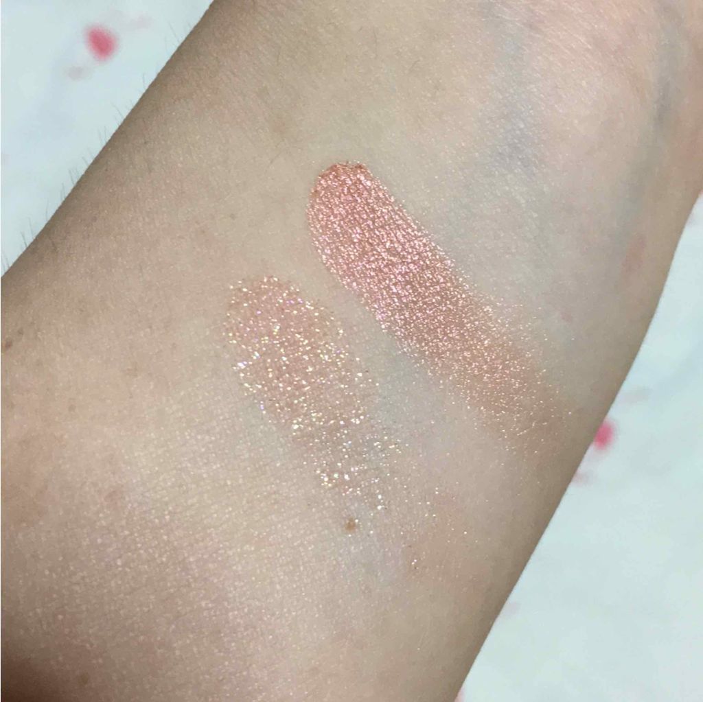 プリズム エアー シャドウ 14 PINK SHELL/CLIO/単色アイシャドウを使ったクチコミ（3枚目）