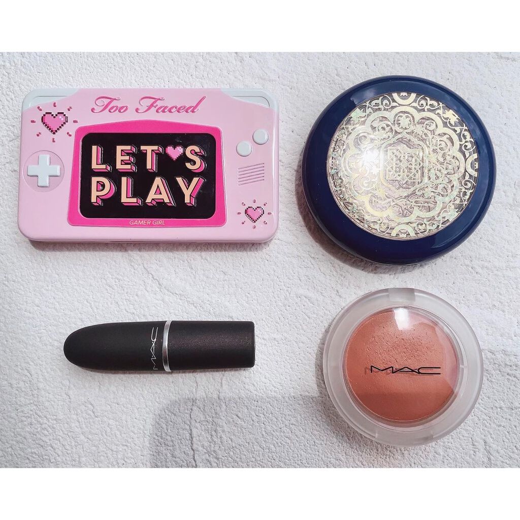 エクストラ ディメンション スキンフィニッシュ ウィスパー オブ ギルト(限定パッケージ)/M・A・C/プレストパウダーを使ったクチコミ（3枚目）