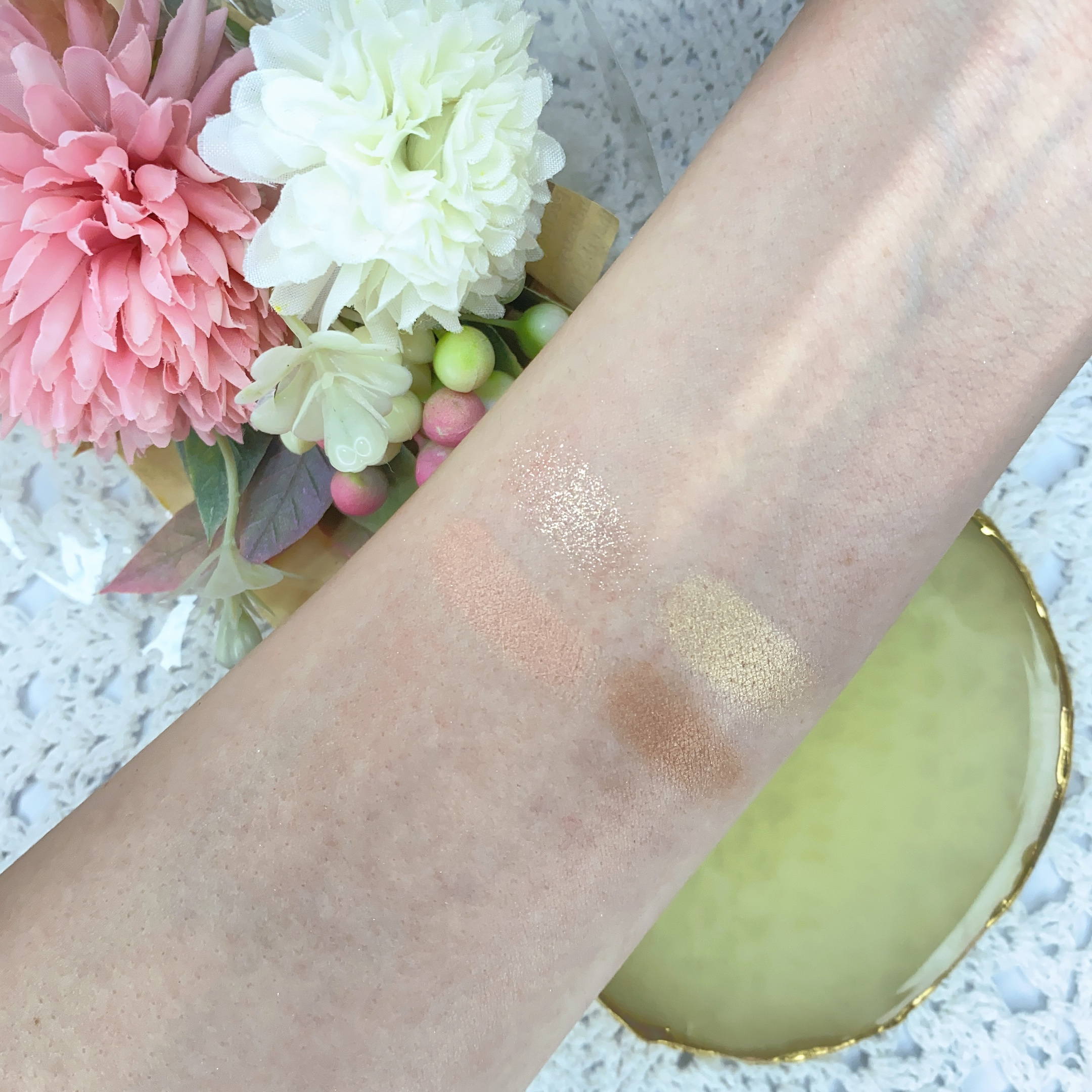 ベージュトーンアイシャドウ/CEZANNE/アイシャドウパレットを使ったクチコミ（3枚目）